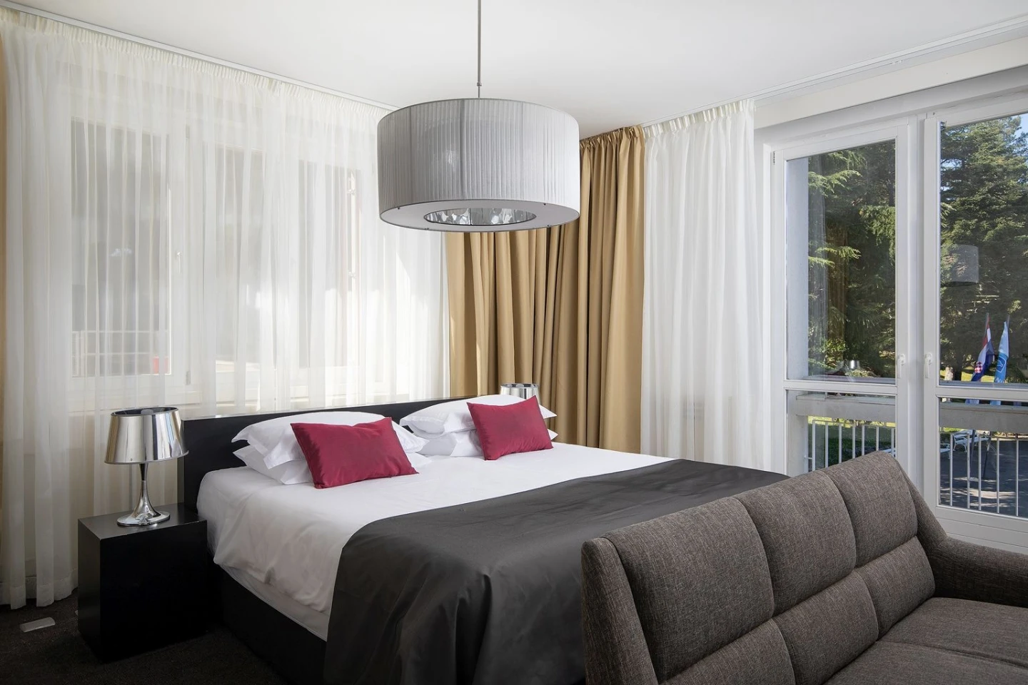 Doppelzimmer superior mit Blick auf den Park